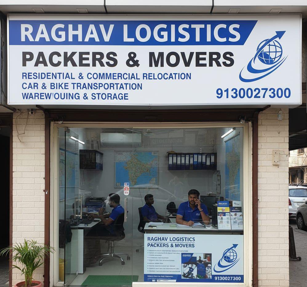 Raghav Logistics Packers and Movers professional team handling household items